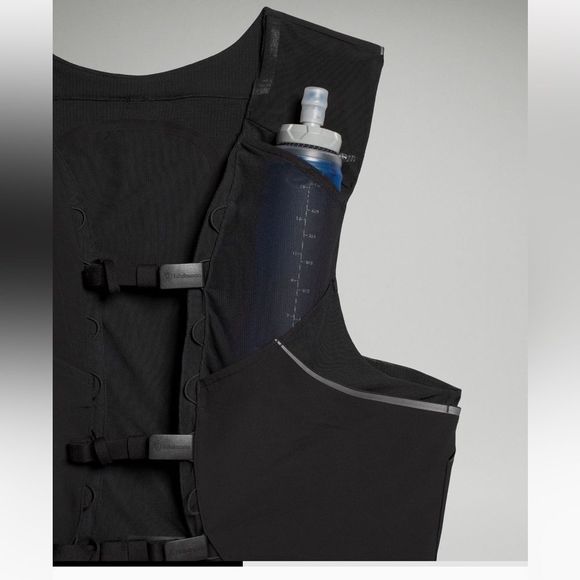 Lululemon Fast and Free  Trail Running Vest size XS/S NWT‎ BLACK $138 - Picture 4 of 5